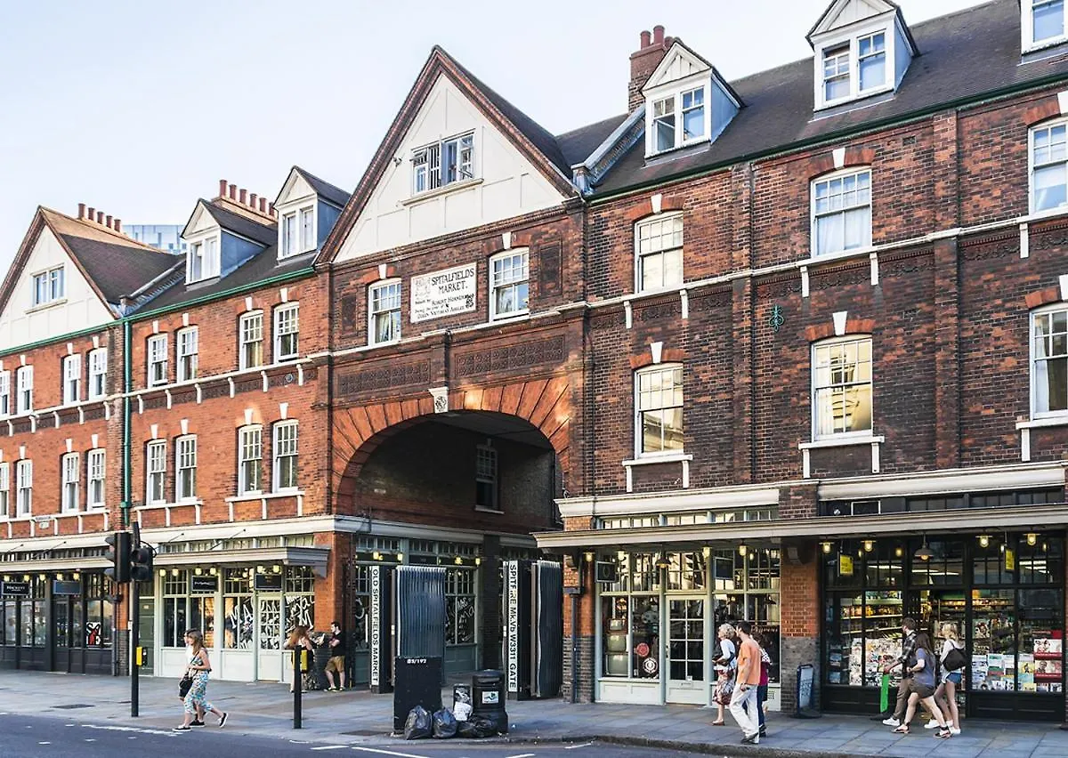 Liverpool St Modern 2 Bed Apartment London
